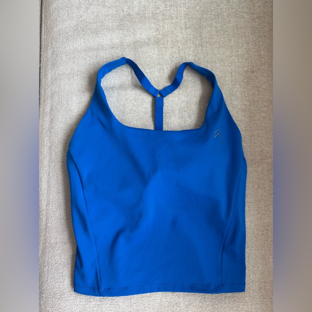 ONER ACTIVE TIMELESS SQUARE NECK VEST